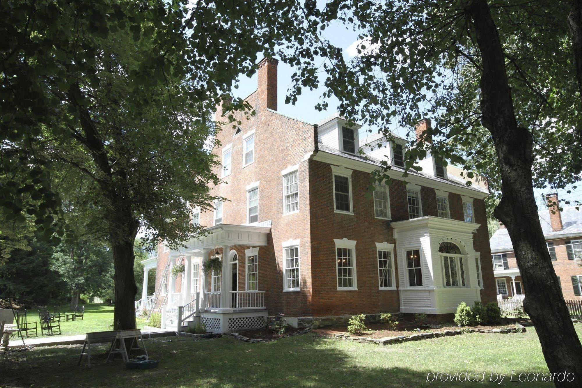 Snapdragon Inn Windsor Dış mekan fotoğraf