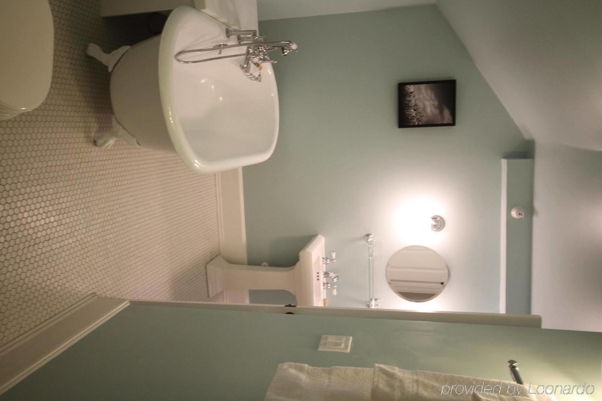 Snapdragon Inn Windsor Dış mekan fotoğraf