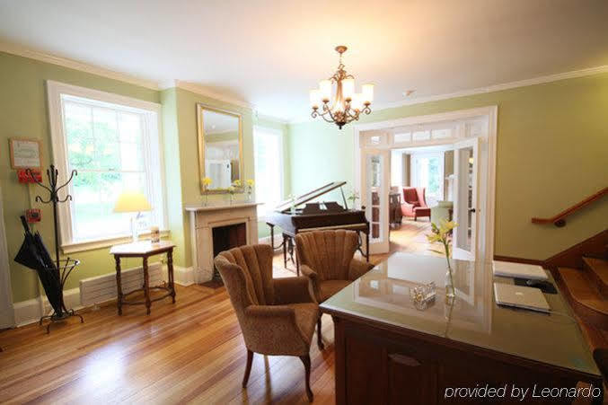 Snapdragon Inn Windsor Dış mekan fotoğraf